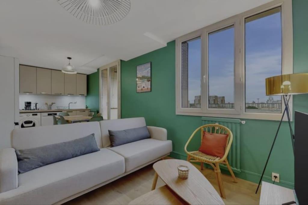 Appartement Neuf Pour 6, Parking Et Box, Au Calme Villeurbanne Exterior foto